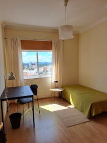 私人房间 正在以 €320 的月租出租，其位于 Caldas da Rainha, Rua da Estação
