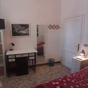 Private room for rent for €900 per month in Florence, Via di Santa Lucia