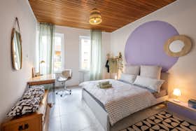 Квартира за оренду для 2 000 EUR на місяць у Coblenz, Pastor-Lang-Straße