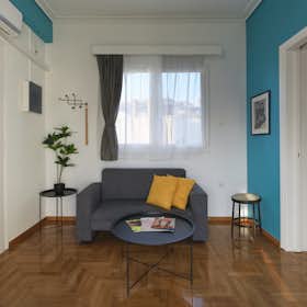 Appartement te huur voor € 1.300 per maand in Athens, Agiou Orous