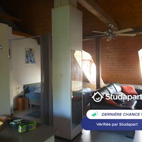 Квартира сдается в аренду за 950 € в месяц в Strasbourg, Rue des Foulons