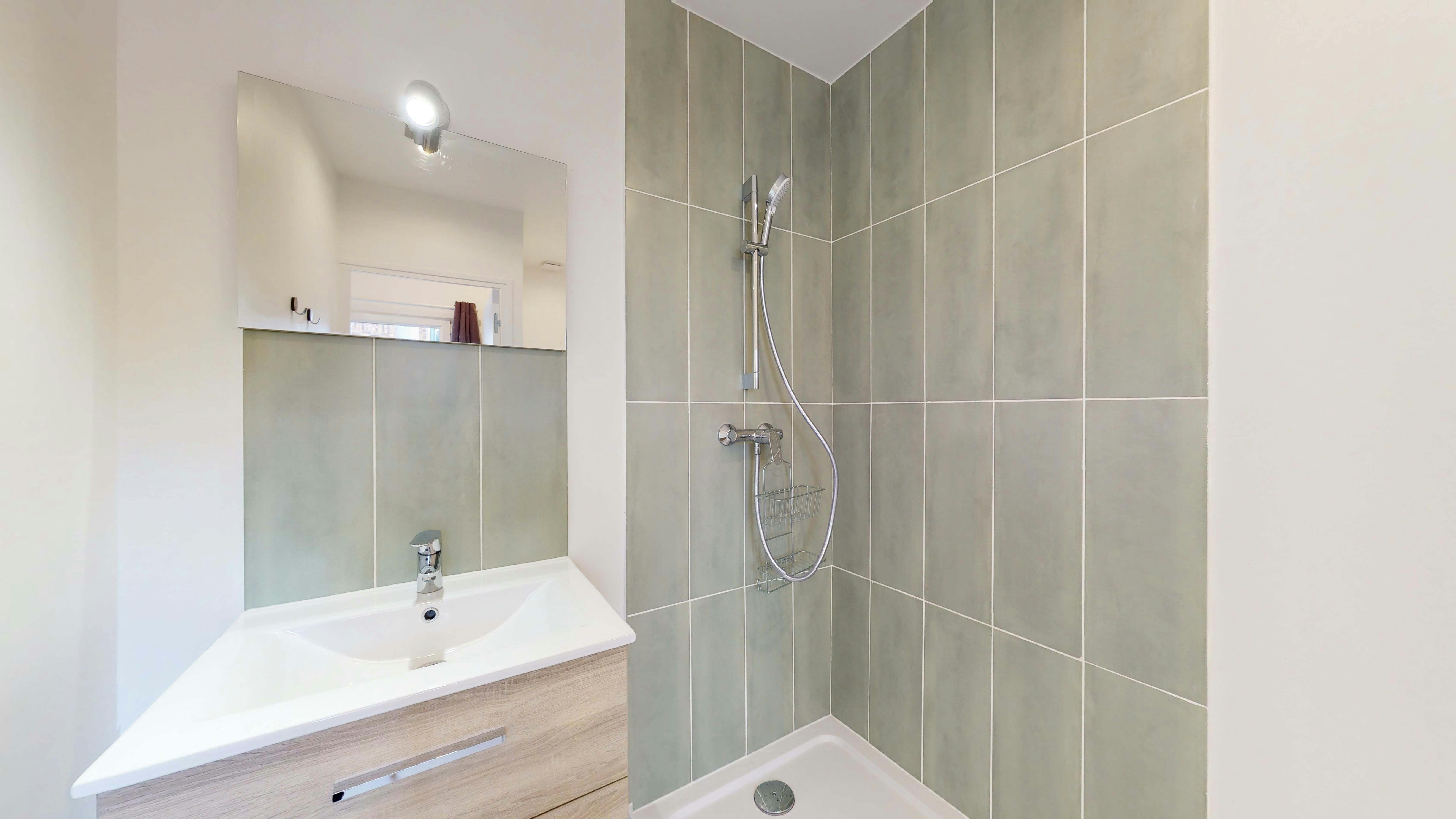 Apartment Suresnes, 1 bed, 19m² — photo 1
