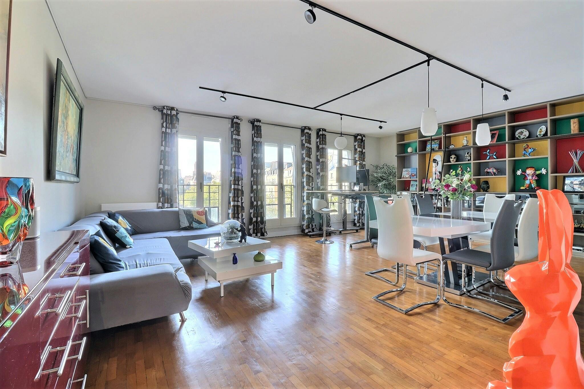 Apartment for rent for €4,134 per month in Paris, Rue Rambuteau