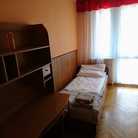 Private room for rent for €277 per month in Kraków, ulica św. Łazarza