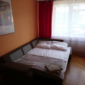 Private room for rent for PLN 1,300 per month in Kraków, ulica św. Łazarza