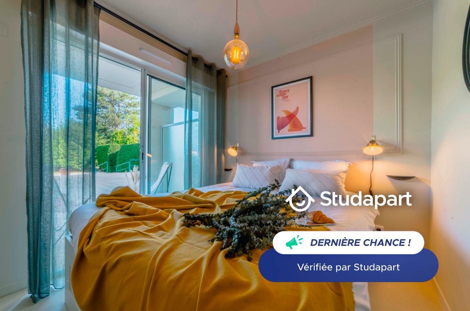 Apartament de închiriat pentru 790 EUR pe lună în Ciboure, Place William Sharp