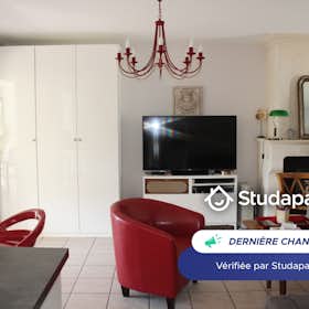 Отдельная комната сдается в аренду за 390 € в месяц в La Riche, Rue de la Motte Chapon