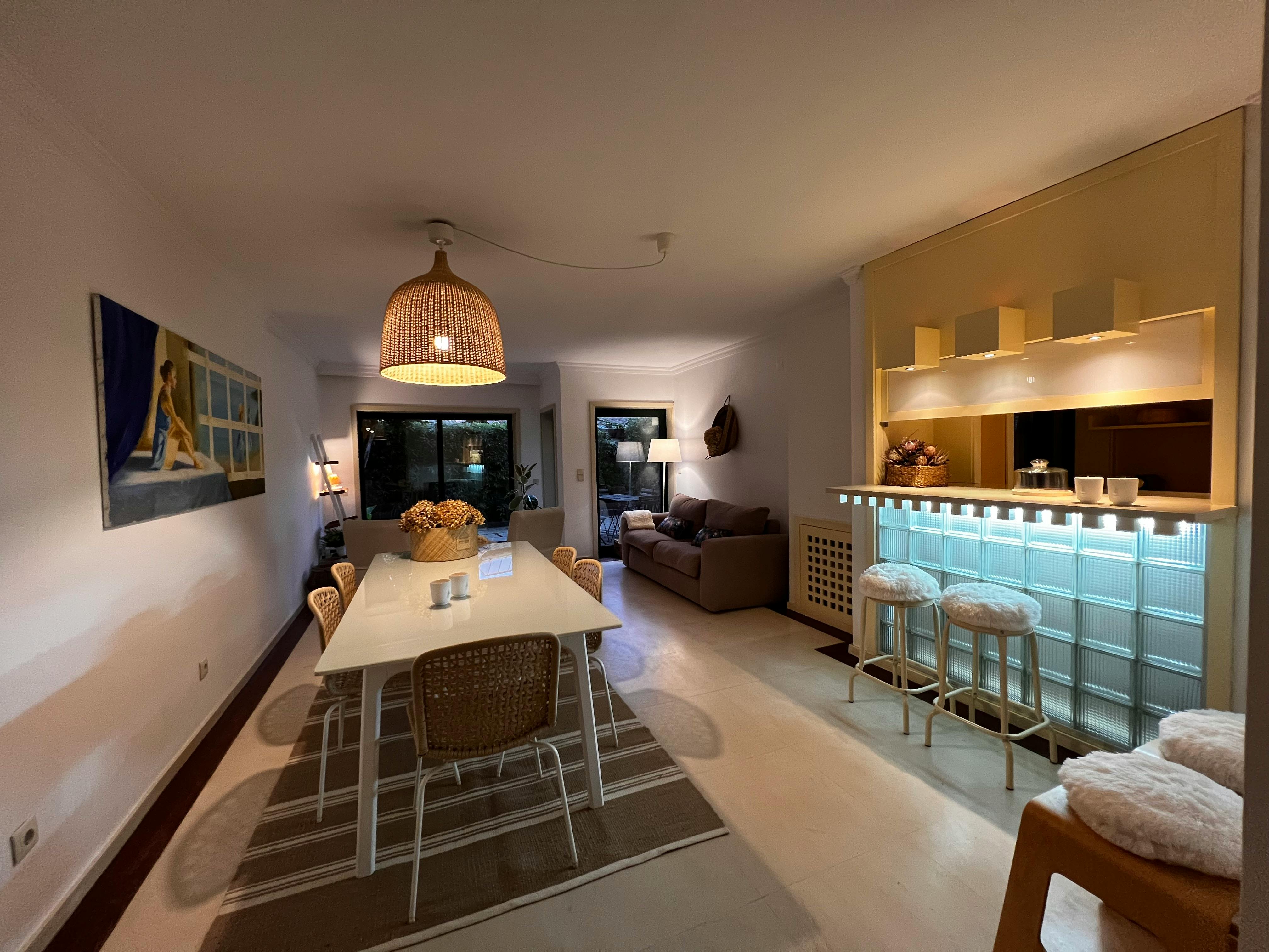 Apartment Porto, 300m² — photo 1