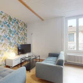 Private room for rent for €380 per month in Saint-Étienne, Rue du Soleil