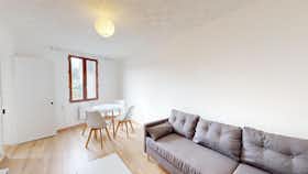 公寓 正在以 €550 的月租出租，其位于 Déville-lès-Rouen, Rue du Petit Aulnay