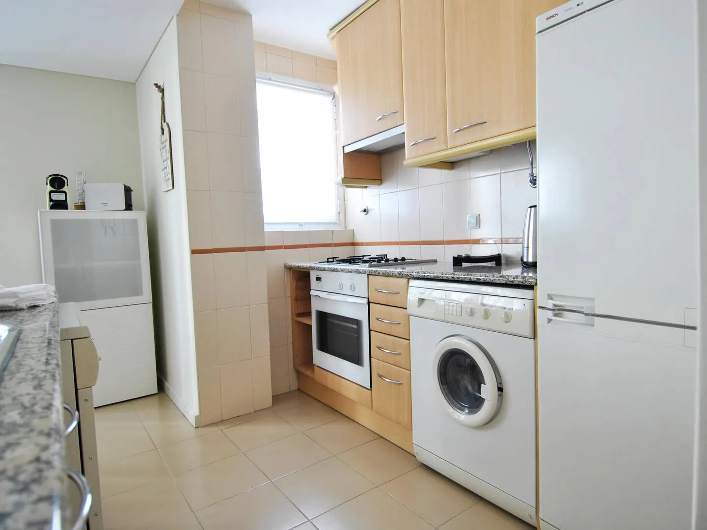 1-Bedroom Apartment in Rua Engenheiro Vieira da Silva, Lisbon (1405585) ROOM 2