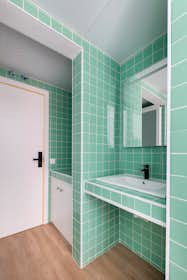 Private room for rent for €600 per month in Getafe, Calle Álvaro de Bazán