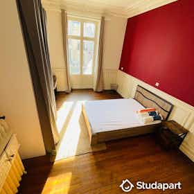 Habitación privada en alquiler por 520 € al mes en Bourges, Place Planchat