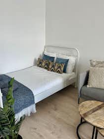 Monolocale in affitto a 925 € al mese a Rotterdam, Snoekstraat