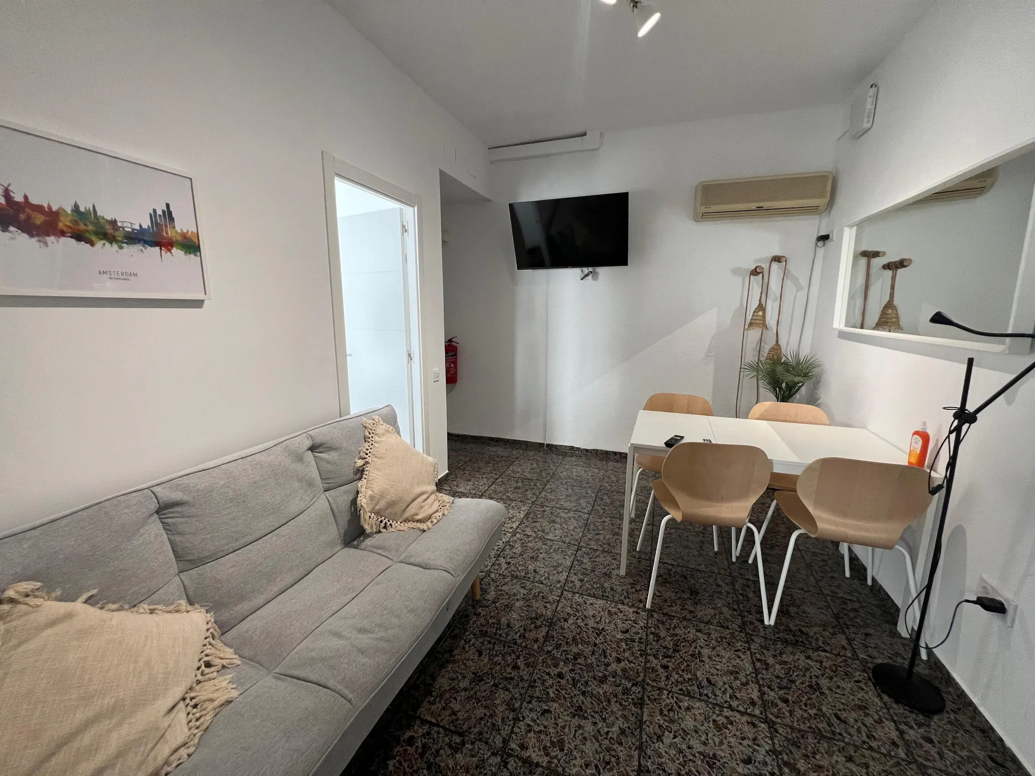 Private room in Carrer de Peris Brell, Valencia (1407115) ROOM 3