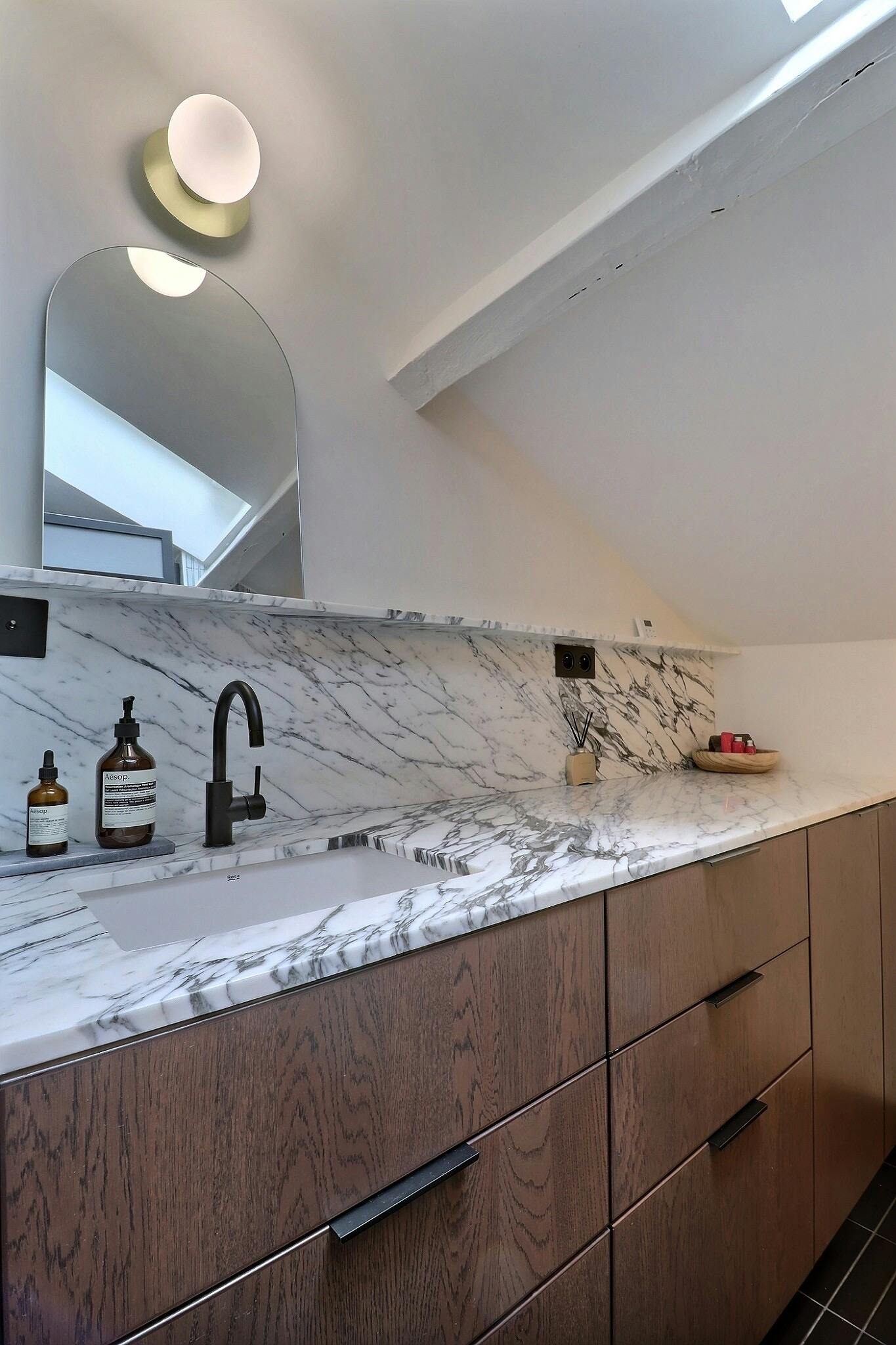1-Bedroom Apartment in Rue de Bourgogne, Paris (1407147) room image 10