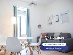 Apartment for rent for €1,250 per month in Montpellier, Rue Albert Leenhardt