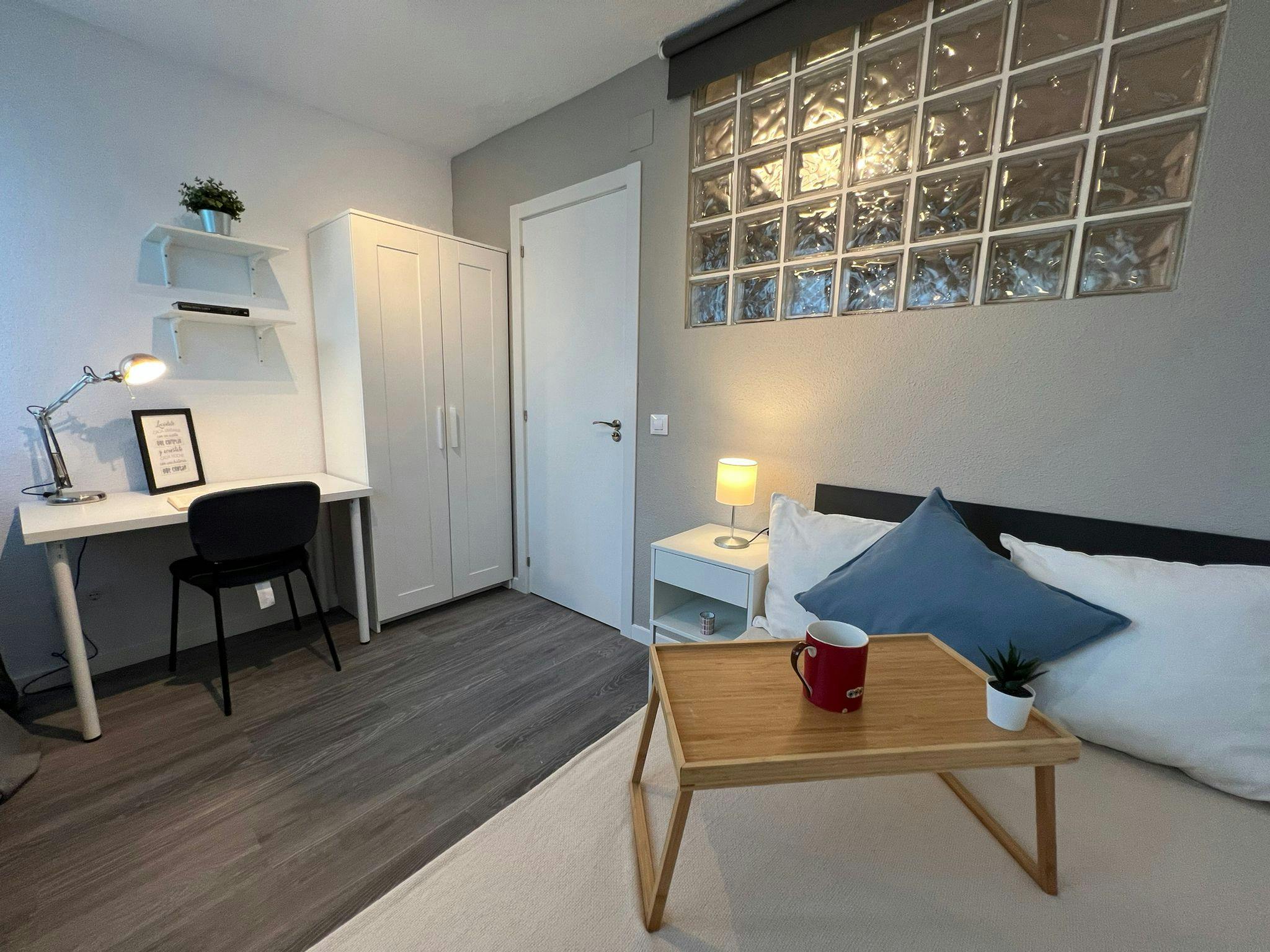 Calle Illescas, Madrid preview