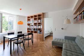 Appartement à louer pour 38 293 CZK/mois à Prague, Krásného