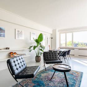 Lägenhet att hyra för 2 500 € i månaden i Antwerpen, Jan van Rijswijcklaan