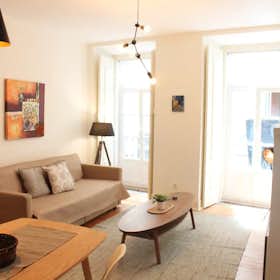 Apartment for rent for €2,500 per month in Lisbon, Rua das Gáveas