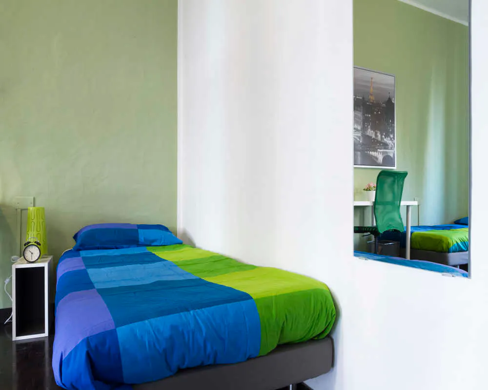 Private room in Viale Evaristo Stefini, Milan (1409215) ROOM 2