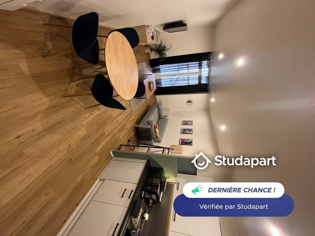 Appartement à louer pour 790 €/mois à Nancy, Grande Rue