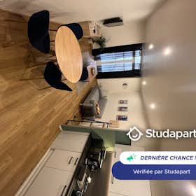 Apartment for rent for €790 per month in Nancy, Grande Rue