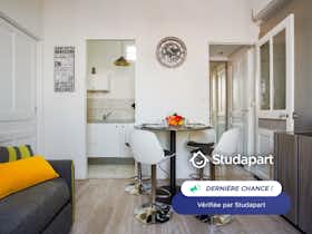 Appartement à louer pour 570 €/mois à Toulon, Boulevard Colonel Albert Grant