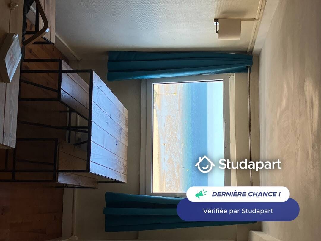 House for rent for €700 per month in Langrune-sur-Mer, Promenade Aristide Briand