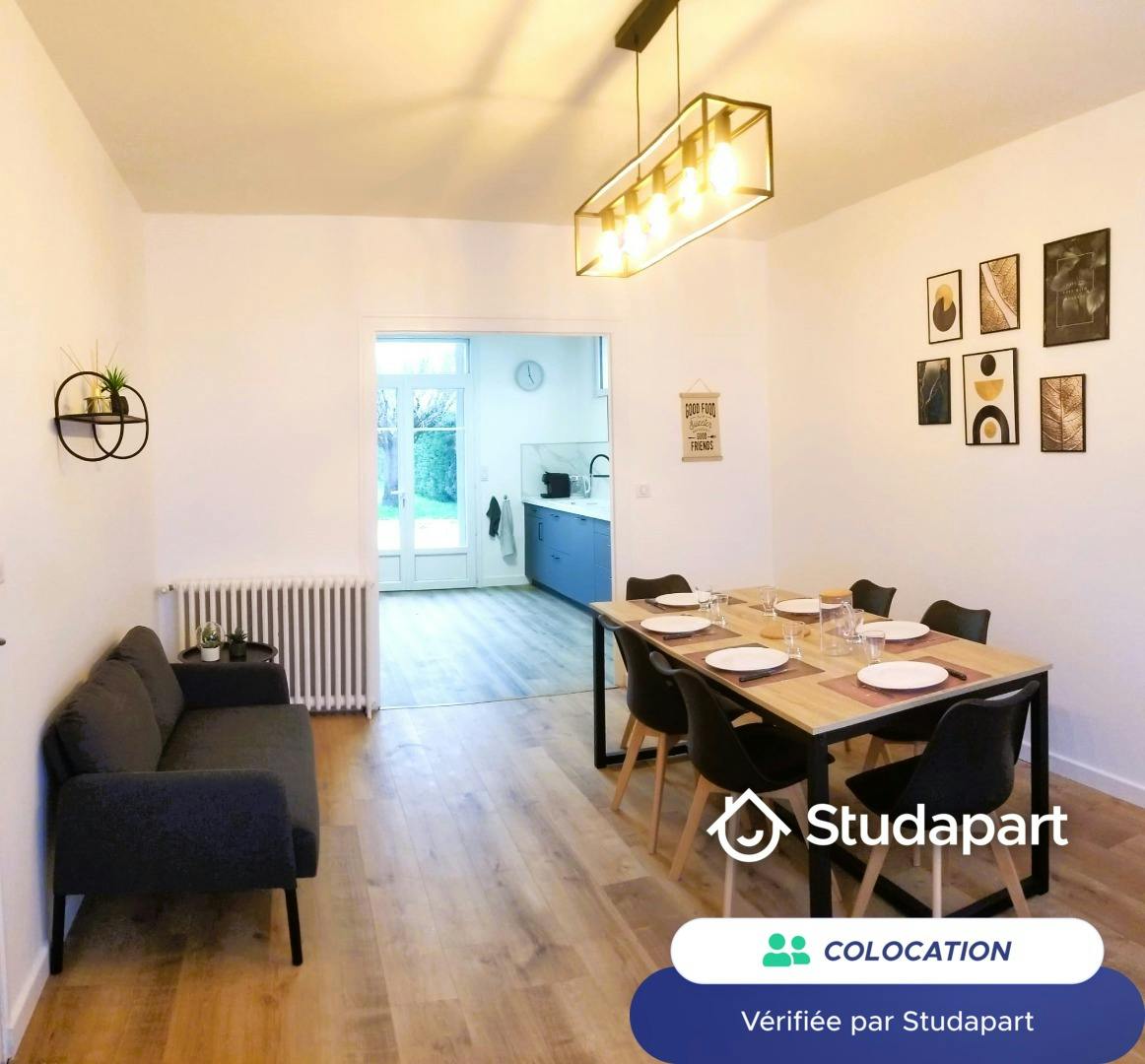 Privat rum att hyra för 450 € i månaden i Angoulême, Rue Jean Chabaneix