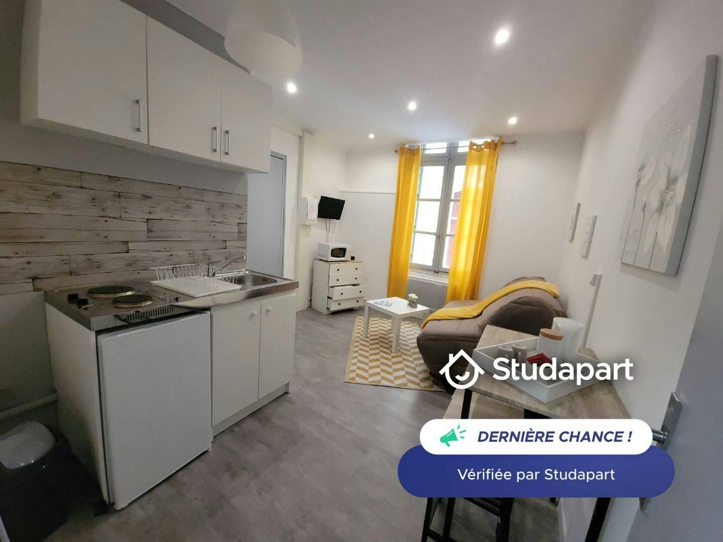 Lägenhet att hyra för 475 € i månaden i Béziers, Rue Massol