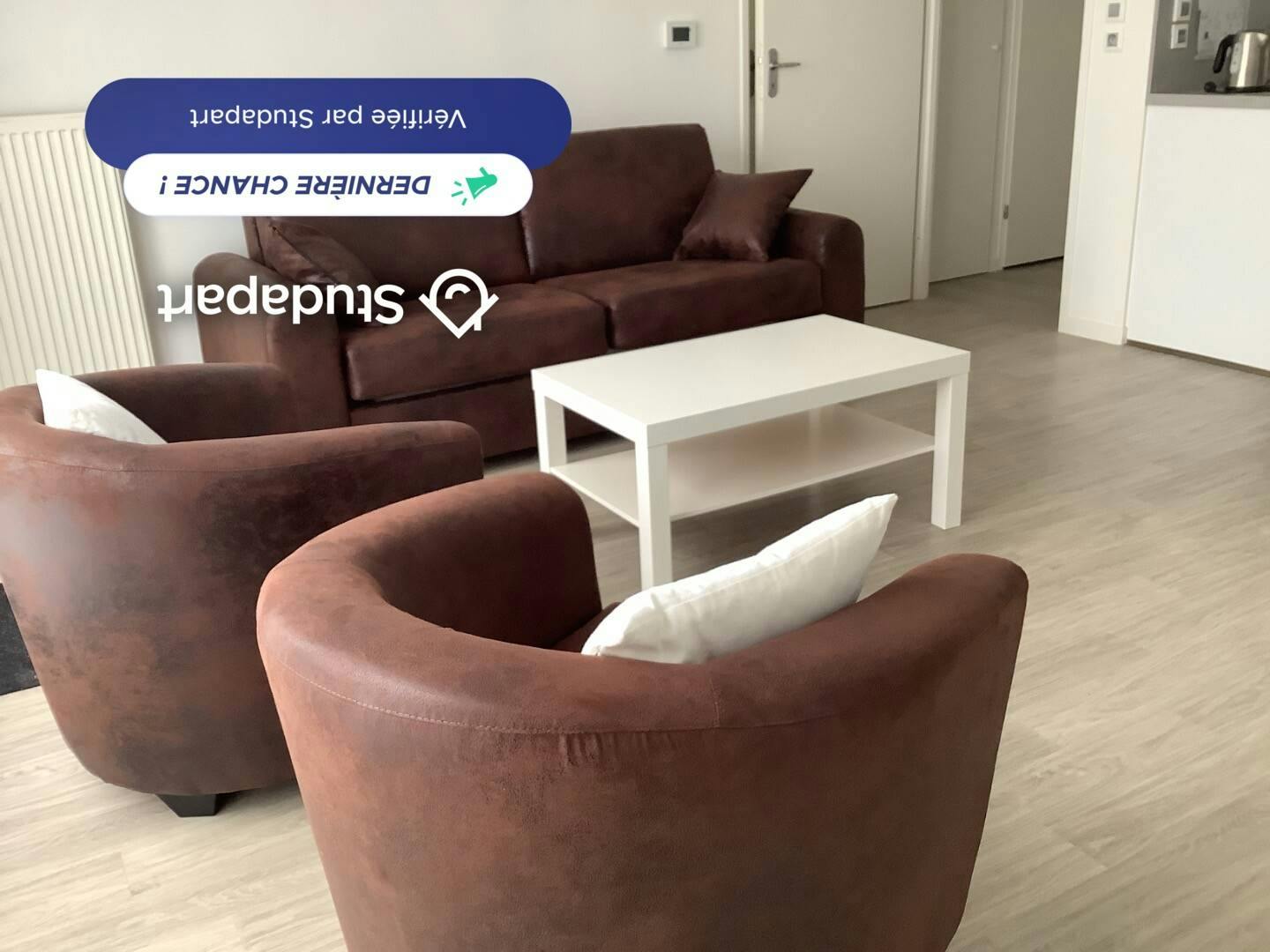Apartament de închiriat pentru 800 EUR pe lună în Bezannes, Rue Georges Charpak