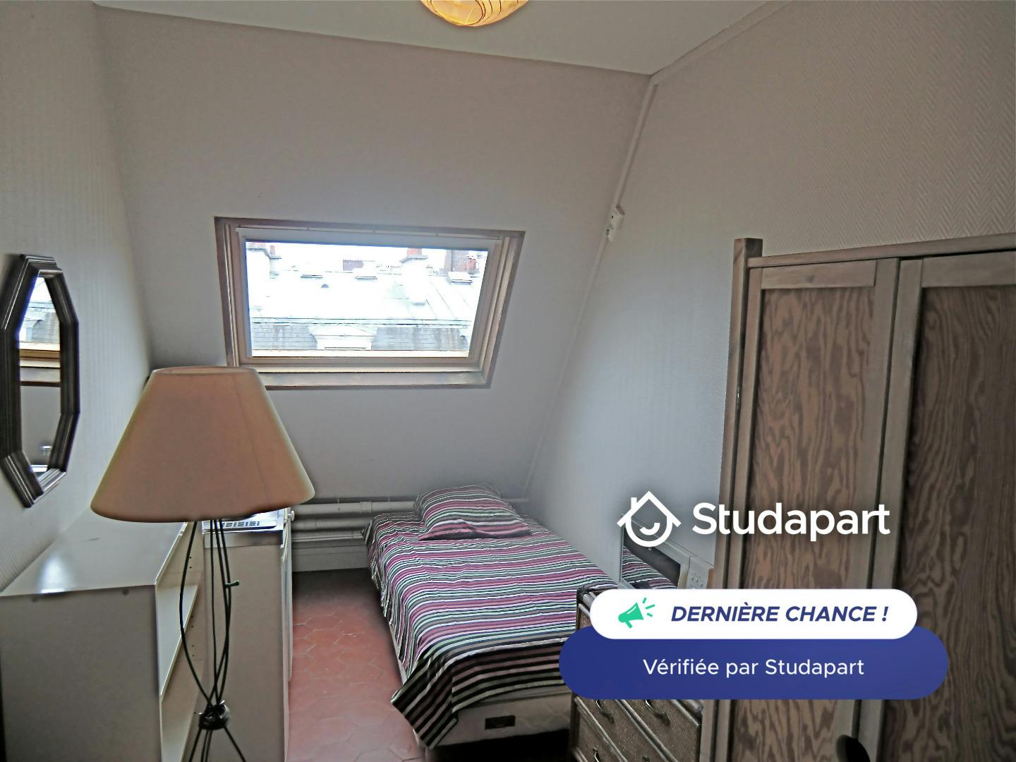 Apartment for rent for €530 per month in Neuilly-sur-Seine, Rue d'Orléans