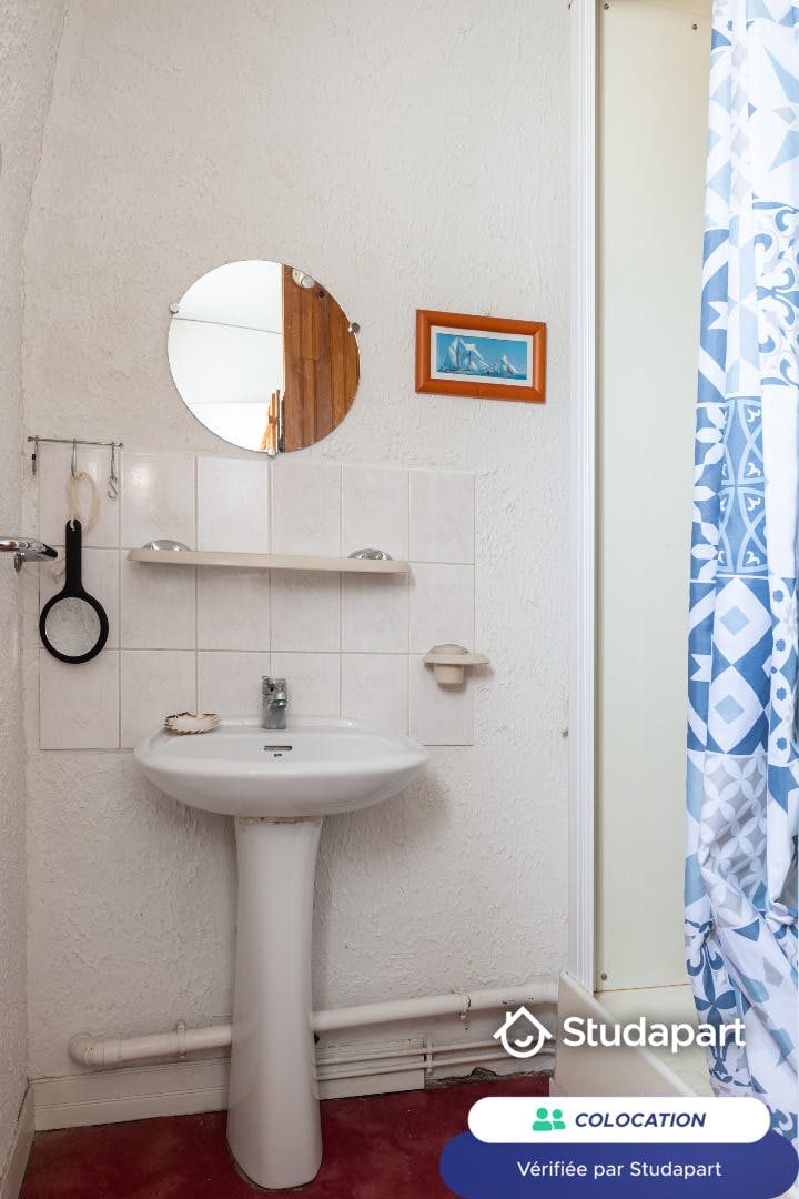 Private room for rent on Cours de la République, Le Havre - Поглед 6