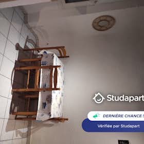 Apartamento en alquiler por 590 € al mes en Ceyreste, Rue Théophile Paulet