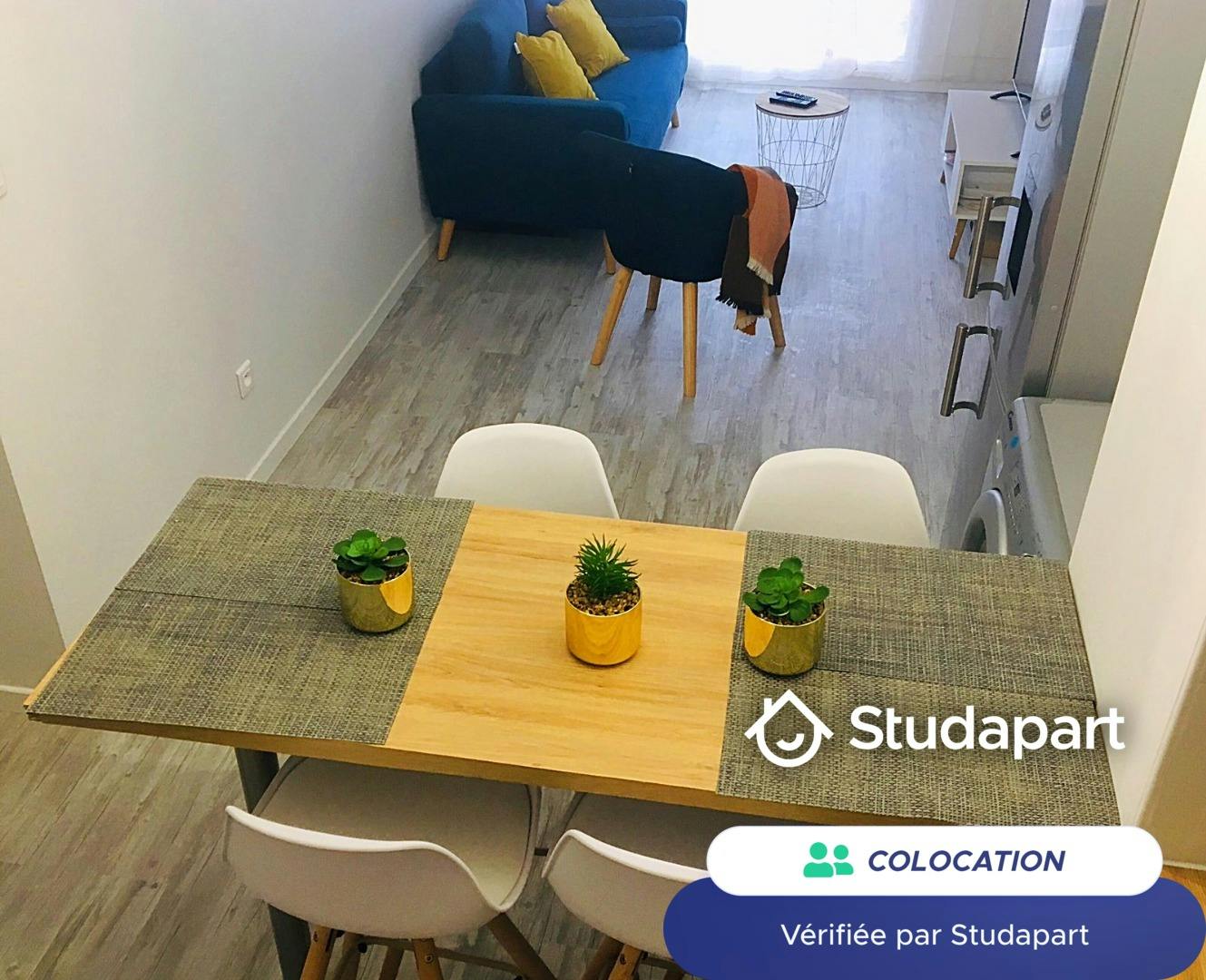 私人房间 正在以 €550 的月租出租，其位于 Argenteuil, Boulevard du Général Leclerc