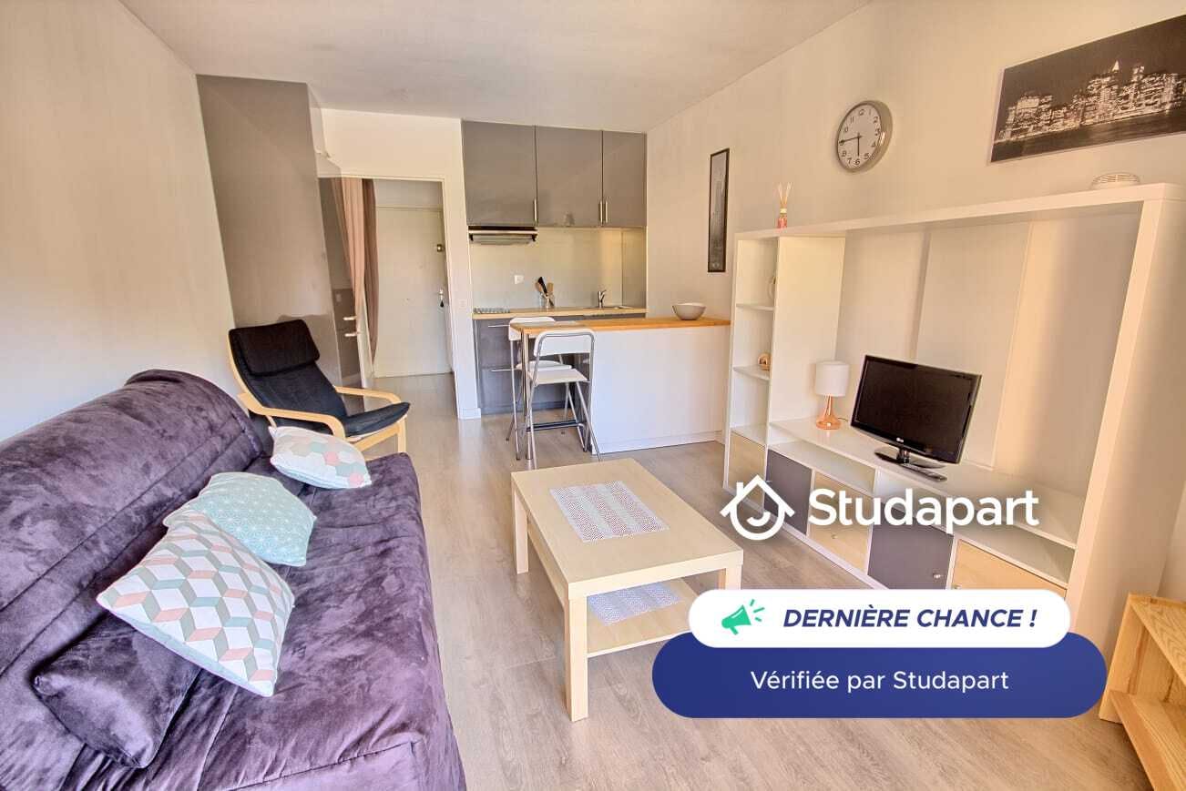 Apartamento en alquiler por 688 € al mes en Vallauris, Avenue Georges Pompidou