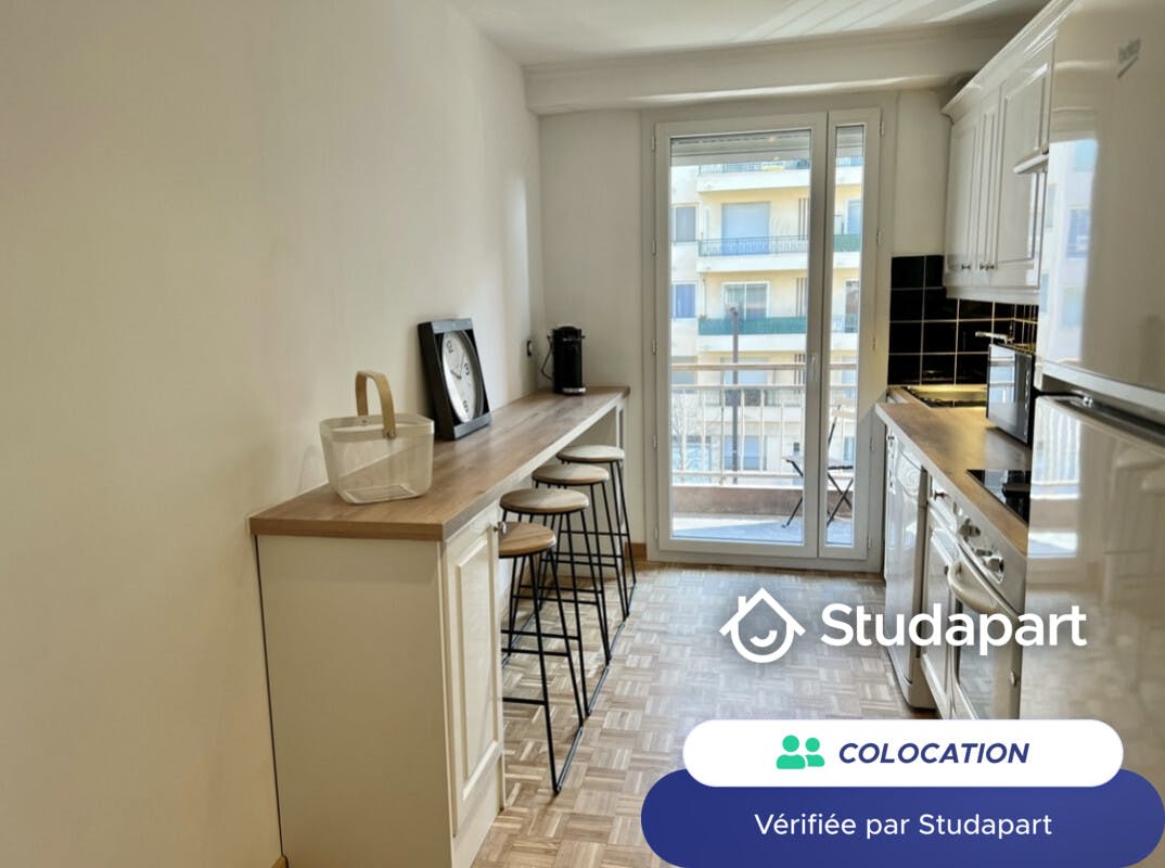 Private room for rent for €650 per month in Nice, Avenue de la Californie