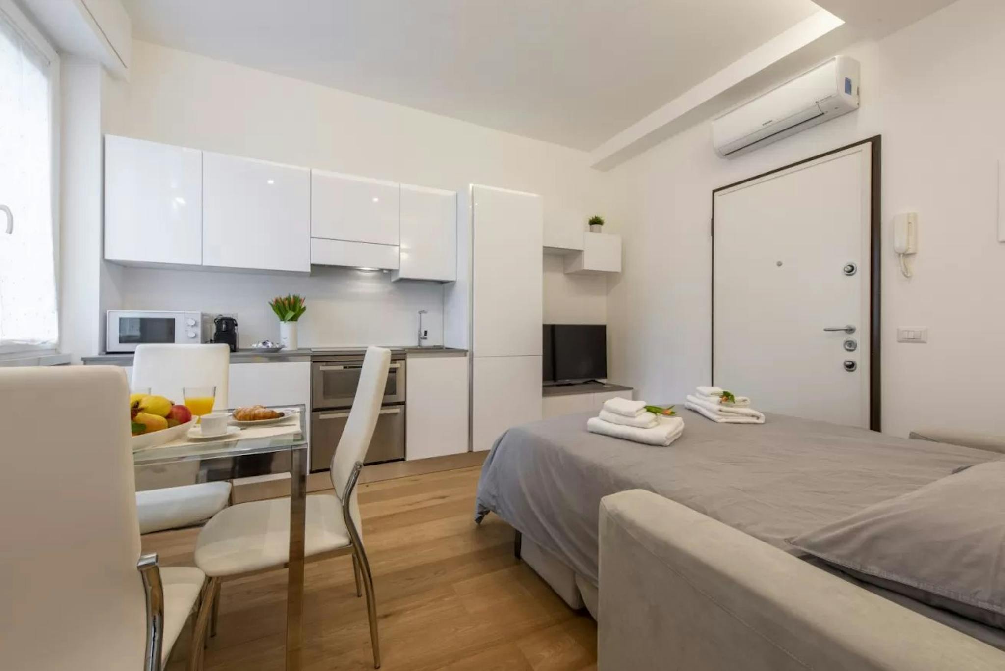 Via Friuli, Milan preview