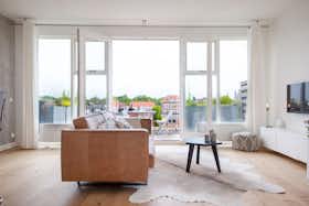 Apartment for rent for €2,575 per month in Groningen, Herman Colleniusstraat