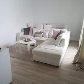 Appartement te huur voor € 630 per maand in Belfort, Rue de Prague