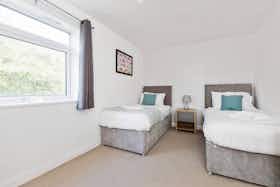 Lägenhet att hyra för 2 100 GBP i månaden i Birmingham, Marlene Croft