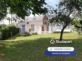 Wohnung zu mieten für 495 € pro Monat in Saint-Nazaire, Rue des Fauvettes