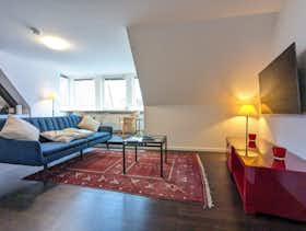 Apartamento para alugar por € 1.220 por mês em Hannover, Kramerstraße