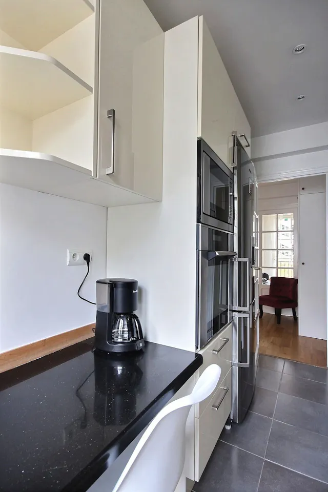 1-Bedroom Apartment in Rue Laplace, Paris (1411480) room image 100
