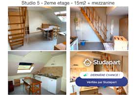 Квартира за оренду для 420 EUR на місяць у Anzin, Rue Adolphe Thiers