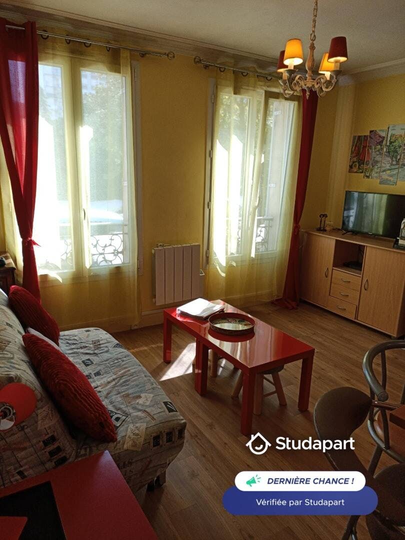 Apartment for rent on Avenue Gabriel Péri, Saint-Ouen-sur-Seine