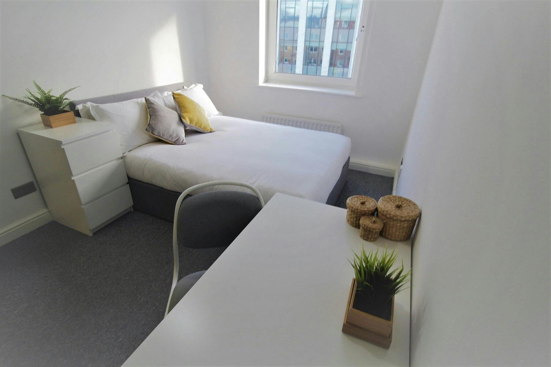 Apartamento para alugar por € 3.408 por mês em Leeds, Clarendon Road