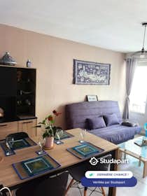 公寓 正在以 €580 的月租出租，其位于 Boulogne-sur-Mer, Rue Edmond Rostand